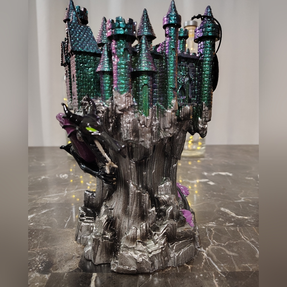 Bath & Body Works Disney Maleficent Dragon Castle Candle Holder NWT - Picture 5 of 16